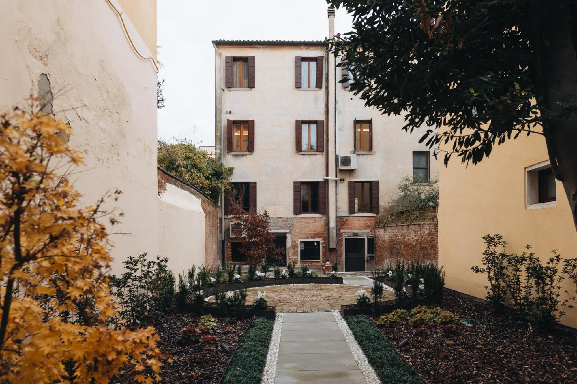 San Vio Palace Luxury Apartments Венеция Экстерьер фото