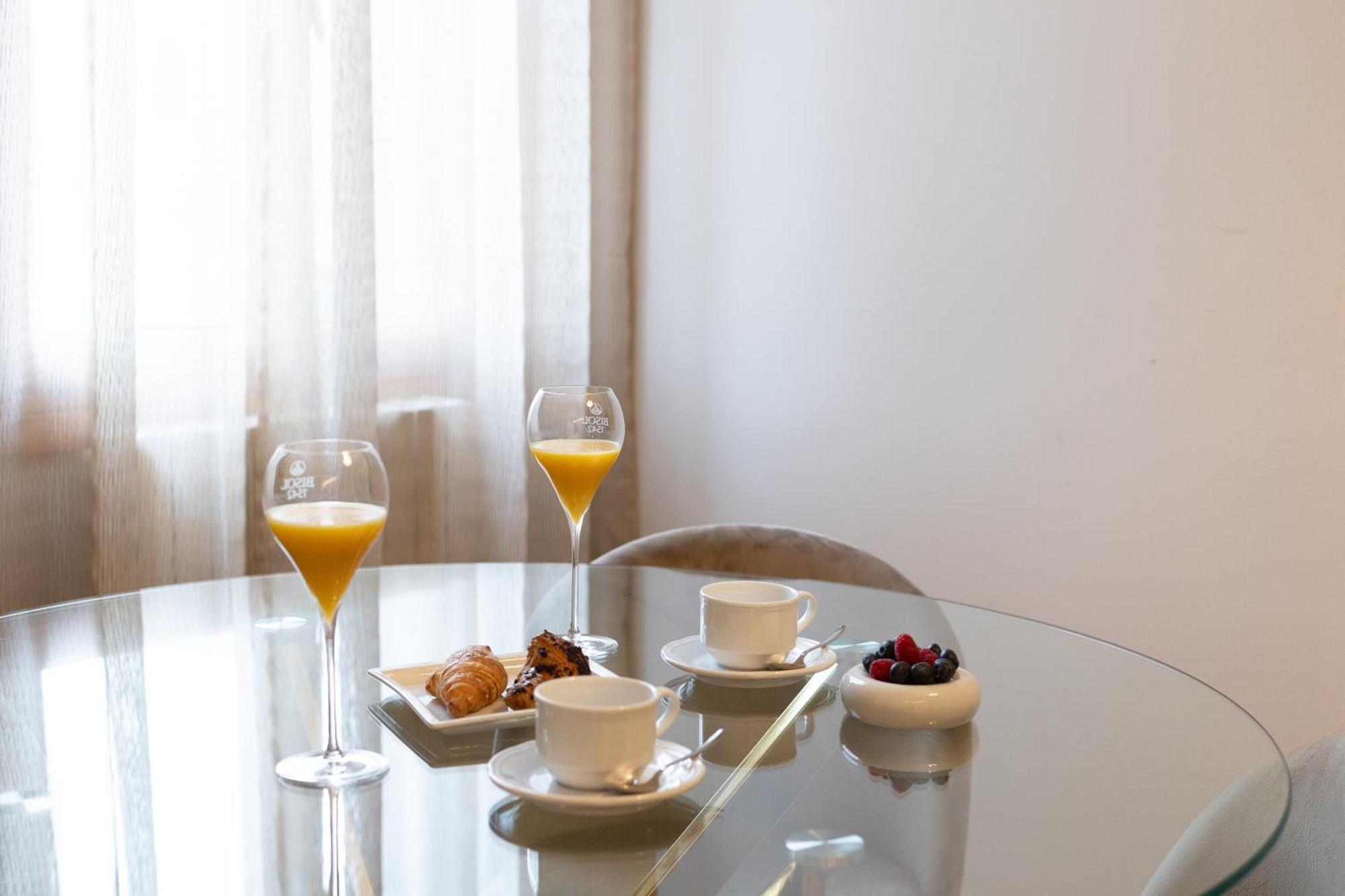 San Vio Palace Luxury Apartments Венеция Экстерьер фото
