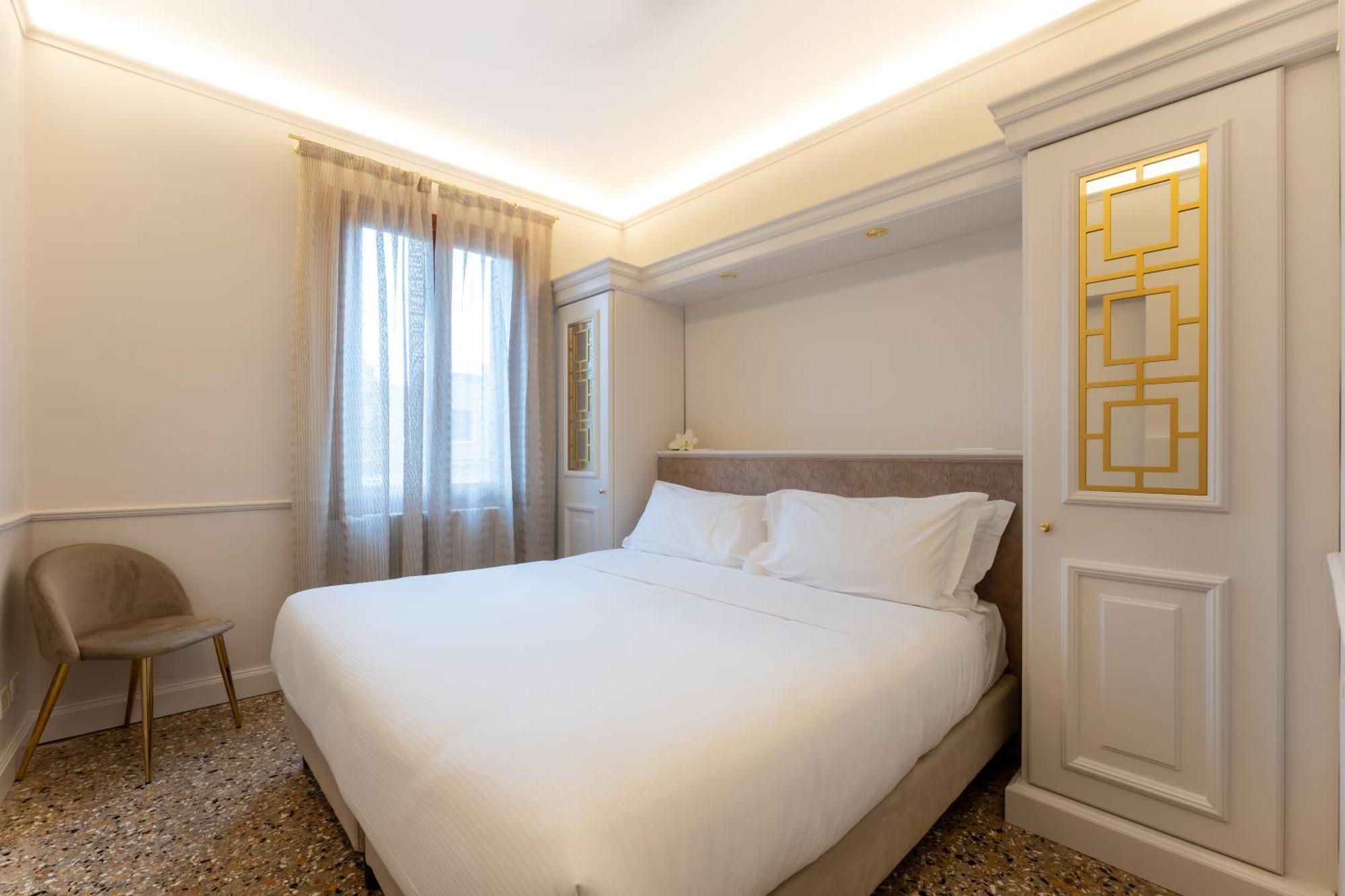 San Vio Palace Luxury Apartments Венеция Экстерьер фото